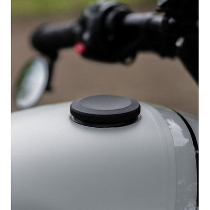 Motone Jetson Dished Low Profile Gas Cap - Black - Triumph Classics