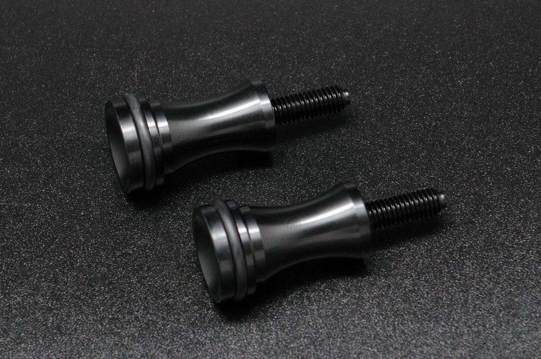 Super Corse Tool Free Seat Bolts - Shorty - Triumph Bonneville, Thruxton, Scrambler - Black, Silver, Brass