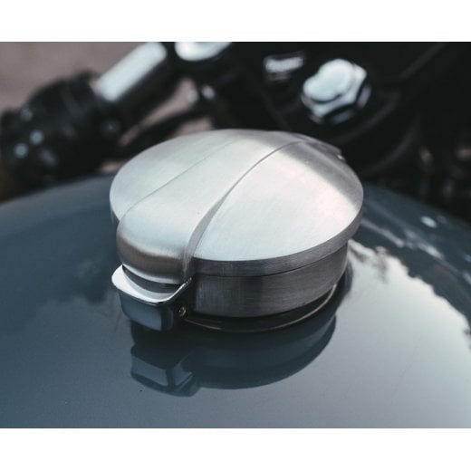 Motone Classic Monza Gas Cap for Triumph Classics - Brushed