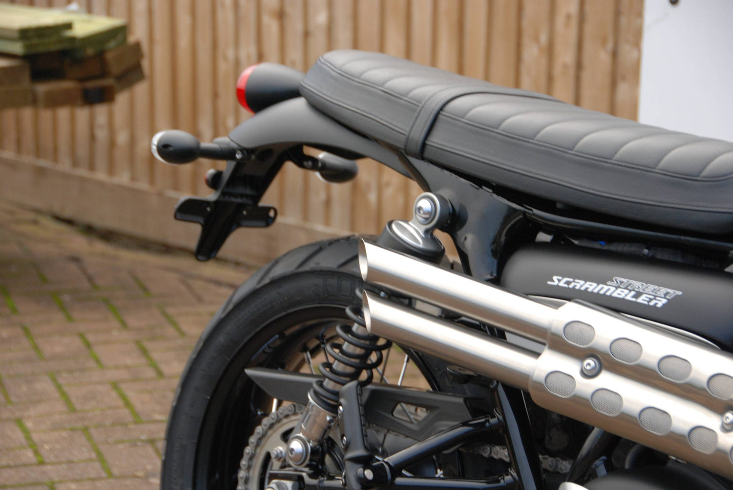 Total Triumph Slash Cut / Guy Martin Slip On Silencers - Triumph Street Scrambler