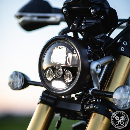 Motodemic LED Headlight Upgrade - Triumph Scrambler 1200 XE / XC